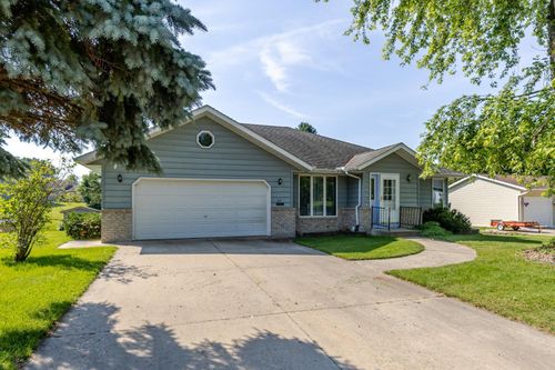 120 6th St Sw, Chatfield, MN, 55923-1326 | Card Image