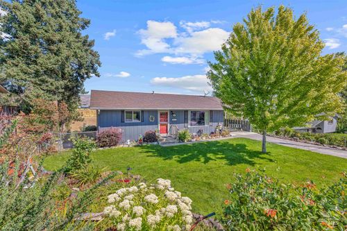1212 21st Ave, Clarkston, WA, 99403-3124 | Card Image