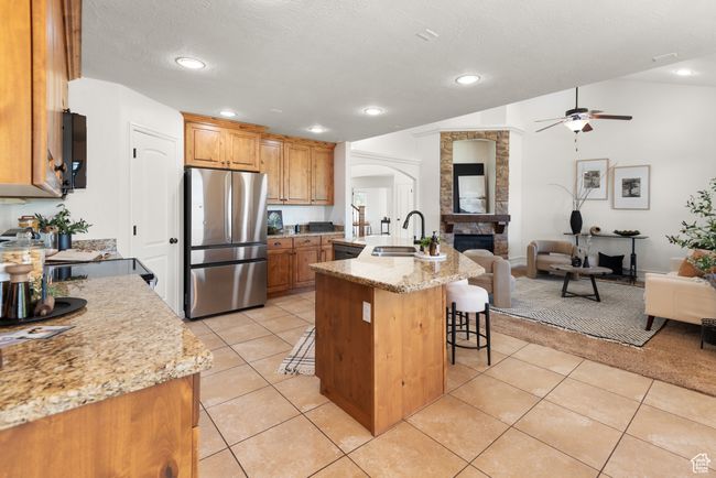 15337 Eagle Crest Dr, House other with 6 bedrooms, 4 bathrooms and 3 parking in Draper UT | Image 19