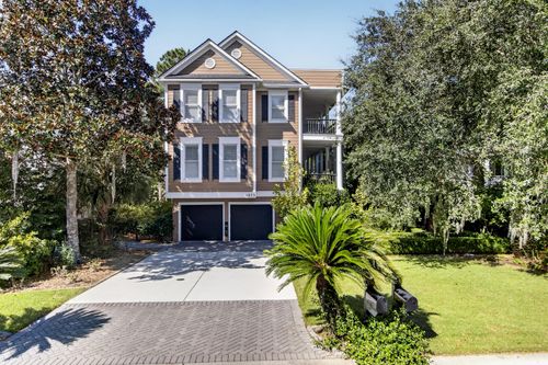 1633 Sewee Fort Road, Mount Pleasant, SC, 29466 | Card Image