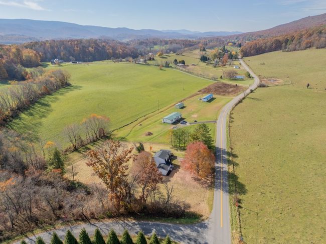 3052 Cedar Springs Rd., House other with 3 bedrooms, 4 bathrooms and 1 parking in Sugar Grove VA | Image 56