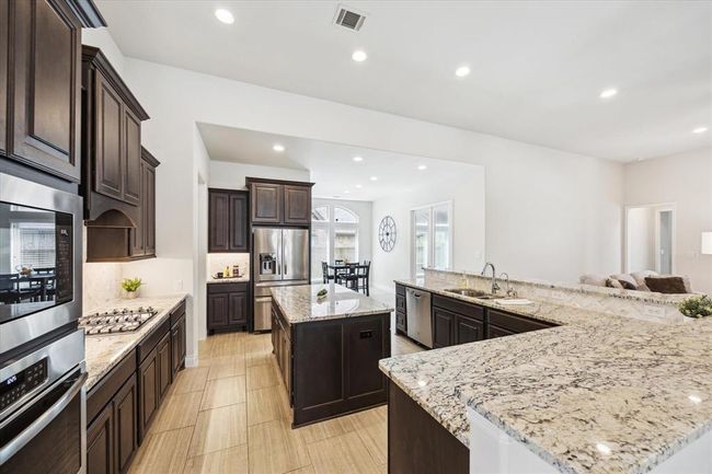 Kitchen | Image 13