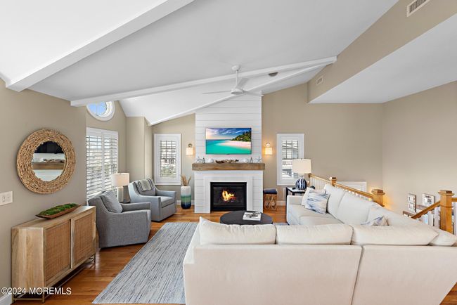 27 17 Th St, House other with 5 bedrooms, 5 bathrooms and null parking in Surf City NJ | Image 14