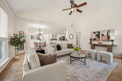 9045 Tyne Trl, Fort Worth, TX, 76118-7504 | Card Image