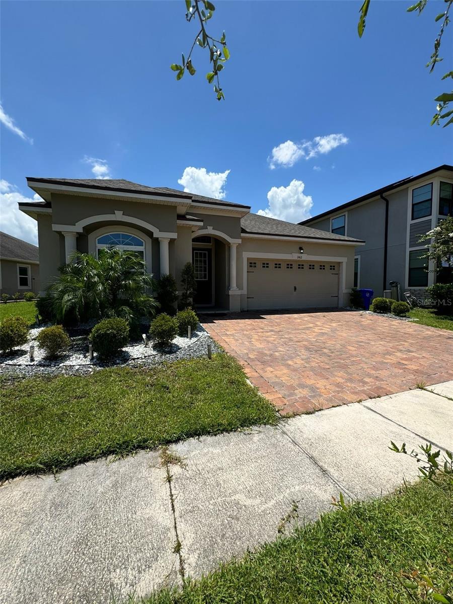 Fenetre Ln, Kissimmee, FL 34741