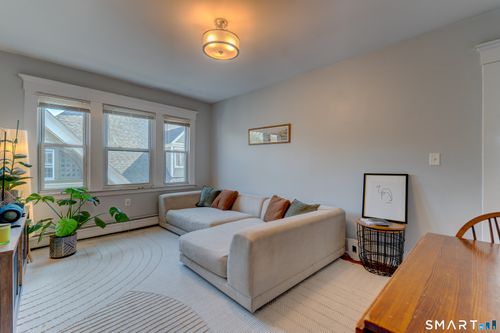 816 Orange St, New Haven, CT, 06511-2508 | Card Image