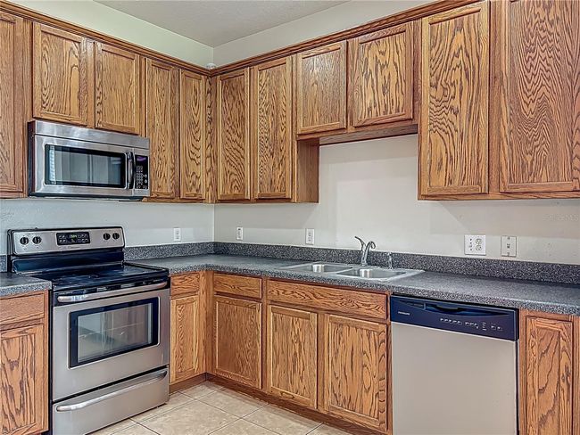 2005 Compass Flower Way, Townhouse with 3 bedrooms, 3 bathrooms and null parking in OCOEE FL | Image 12