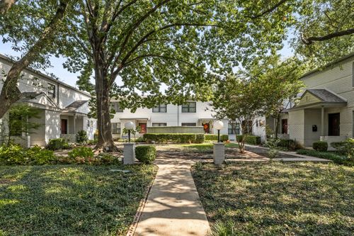 4944 N Hall St, Dallas, TX, 75235-8812 | Card Image