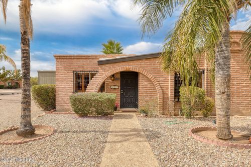 3165 N Vista Del Forte Dr, Tucson, AZ, 85712-1176 | Card Image