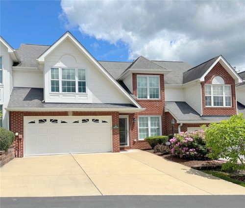10552 Ironwood Ln, Wexford, PA, 15090-7396 | Card Image