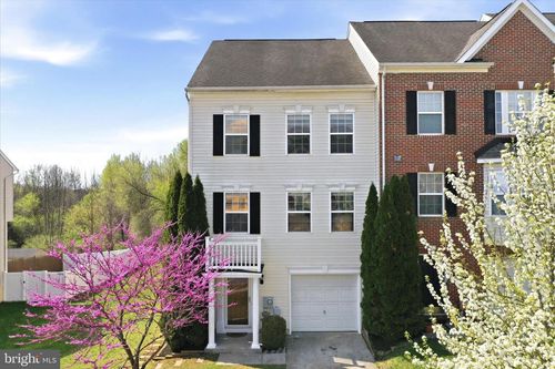 152 Raphael Ct, MARTINSBURG, WV, 25403-3902 | Card Image