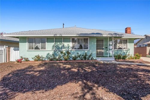 822 W 5th St, Ontario, CA, 91762-1521 | Card Image