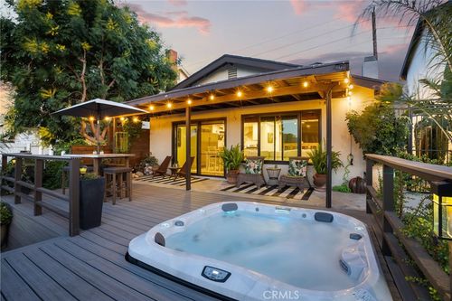 30749 Canwood St, Agoura Hills, CA, 91301-2022 | Card Image