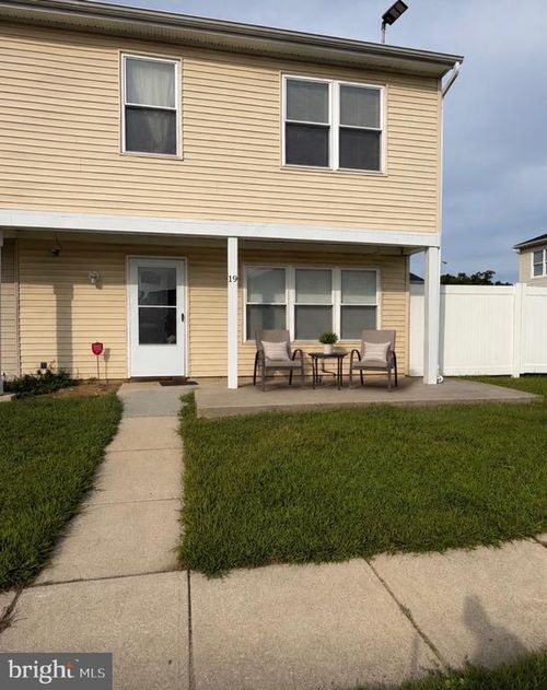 19 Lamont Ct, SICKLERVILLE, NJ, 08081-1904 | Card Image