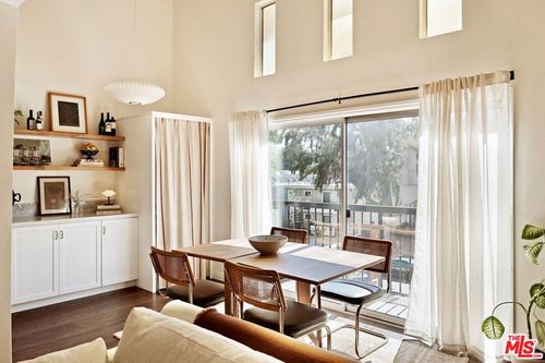16-4660 Coldwater Canyon Ave, Studio City, CA, 91604 | Card Image