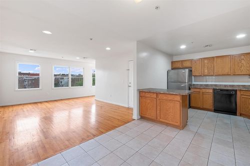 apt-2-82 Tuers Ave, Jersey City, NJ, 07306-3258 | Card Image