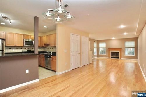 116 Chariot Ct, Piscataway, NJ, 08854-6668 | Card Image