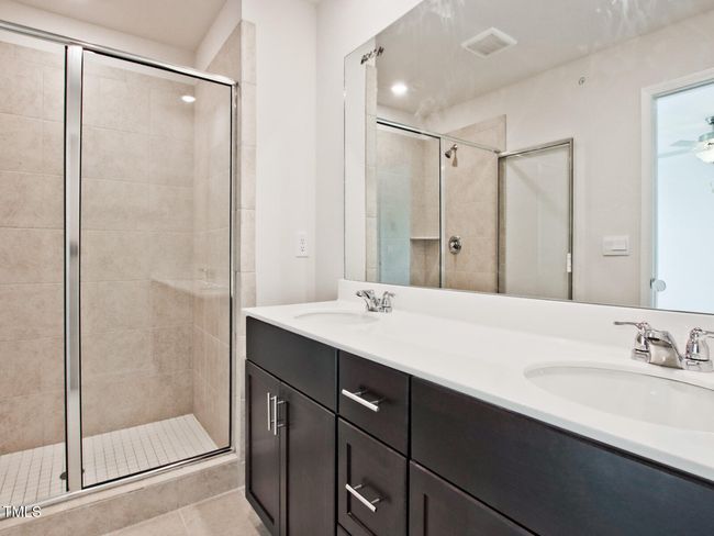 RAL_The-Grove_Carmine_Interior_Primary-B | Image 11