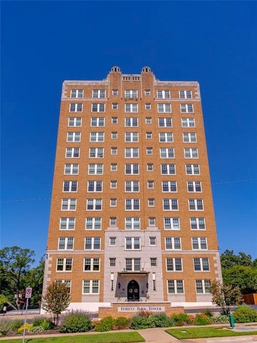 10c-2306 Park Place Ave, Fort Worth, TX, 76110-6626 | Card Image