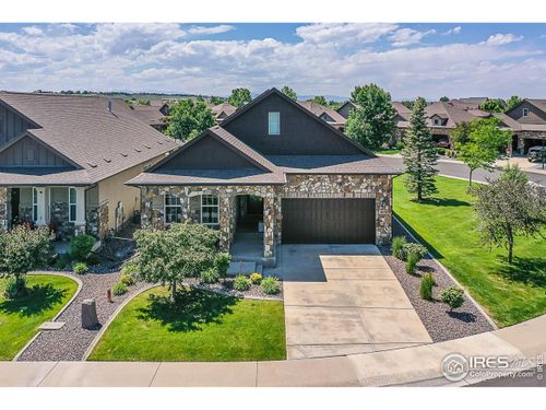2050 Vineyard Dr, Windsor, CO, 80550-3528 | Card Image