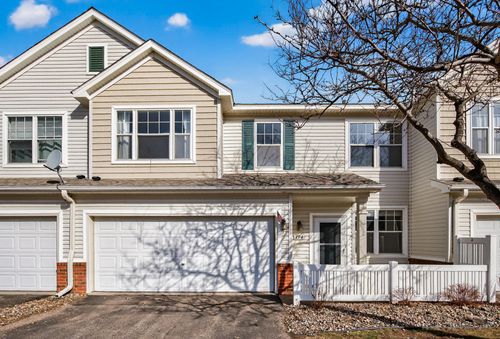 794 Cobblestone Way, Shakopee, MN, 55379-4468 | Card Image