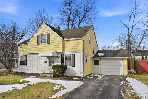 136 Kettering Dr, Tonawanda, NY, 14223-2229 | Card Image