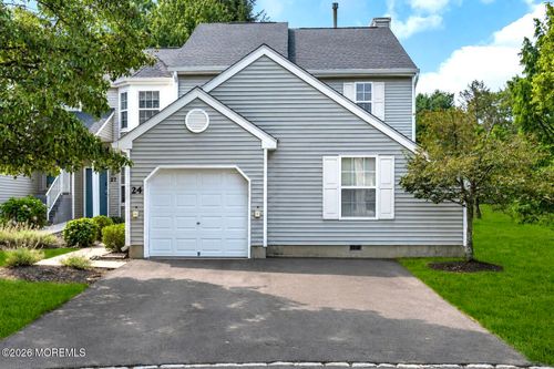 24 Pagoda Ln, Freehold, NJ, 07728-4155 | Card Image