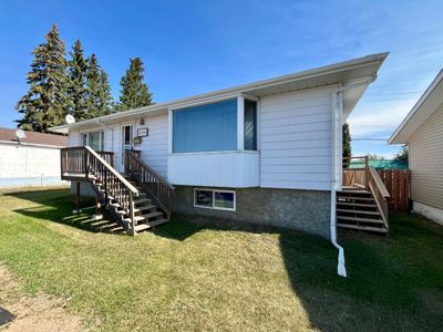 235 14 St, House detached with 4 bedrooms, 2 bathrooms and 2 parking in Wainwright AB | Image 2