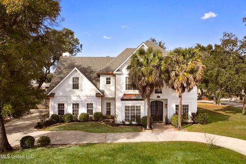 2026 Bent Oaks Blvd, Biloxi, MS, 39531-2413 | Card Image