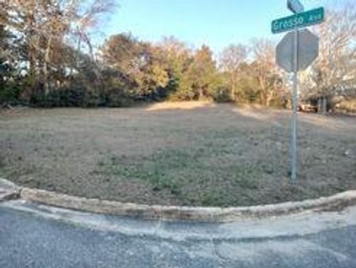 284 Grosso Ave, Macon, GA, 31204-5214 | Card Image