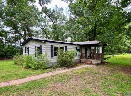 6790 Foster Rdg, CHARLOTTESVILLE, VA, 22903-7479 | Card Image