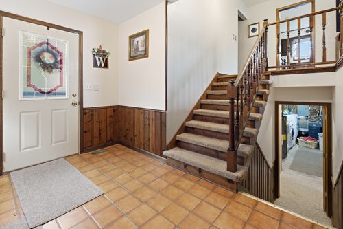 550 Norman Dr, Cary, IL, 60013-2068 | Card Image