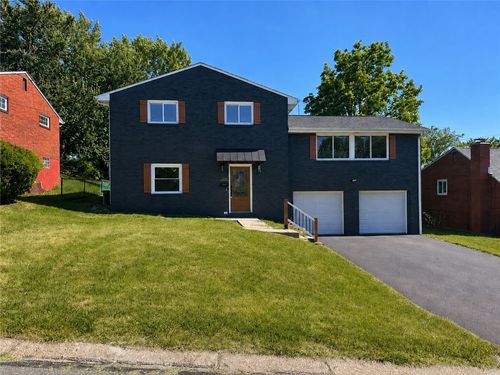 1325 Cardinal Drive, Scott Twp, PA, 15243 | Card Image