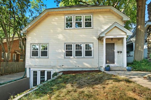 590 Terrace Ave, Cincinnati, OH, 45220 | Card Image