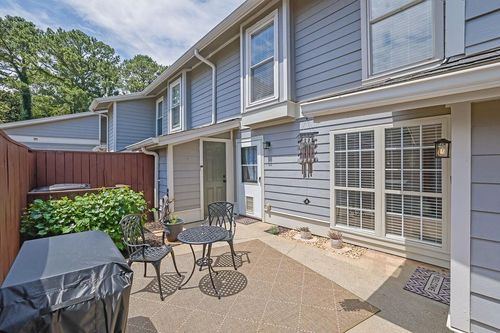 4992 Meadow Ln, Marietta, GA, 30068-4679 | Card Image