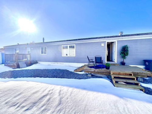 27 Westover Cres, Claresholm, AB, T0L0T0 | Card Image