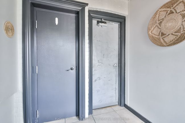 342 King St, Home with 0 bedrooms, 0 bathrooms and 4 parking in Midland ON | Image 25
