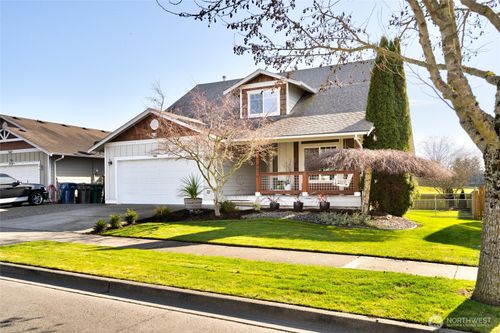 988 Homestead Dr, Burlington, WA, 98233-3050 | Card Image