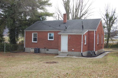 2527 Sanford Ave, Roanoke, VA, 24014 | Card Image