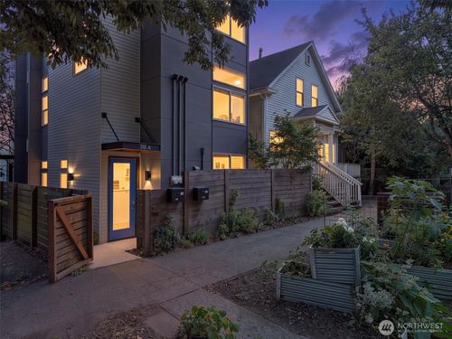 a-310 21st Ave, Seattle, WA, 98122-5987 | Card Image