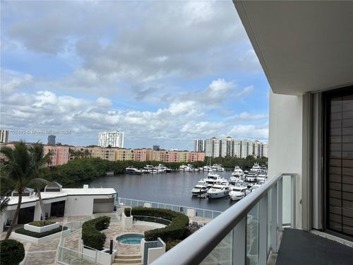 5c-19500 Turnberry Way, Aventura, FL, 33180 | Card Image