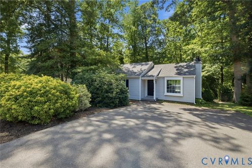 3224 Wyntrebrooke Dr, North Chesterfield, VA, 23235-5932 | Card Image