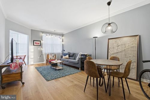 apt-232-23 Pierside Dr, BALTIMORE, MD, 21230-5468 | Card Image