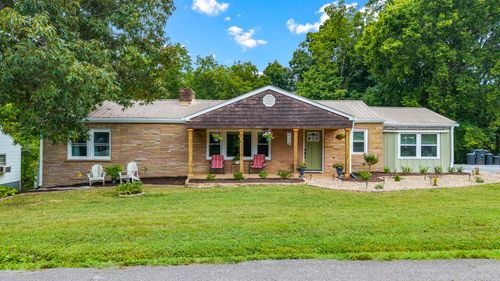 727 Southern Pkwy, Athens, TN, 37303-4560 | Card Image