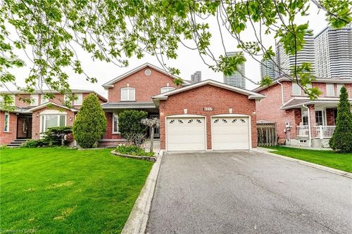 4217 Schneider Court, Mississauga, ON, L5B3N8 | Card Image
