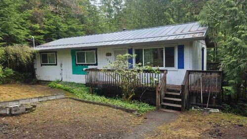 1324 Woodside Drive, Ketchikan, AK, 99901 | Card Image