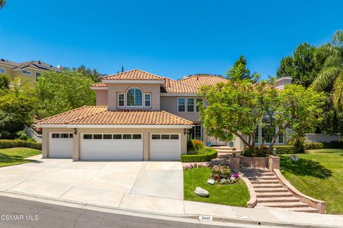 2445 Ranchgrove Dr, Westlake Village, CA, 91361-5543 | Card Image