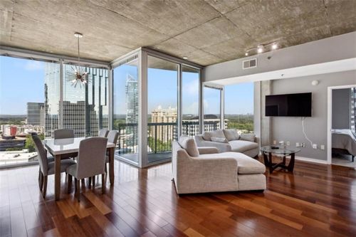 unit-1719-3324 Peachtree Rd Ne, Atlanta, GA, 30326-1479 | Card Image