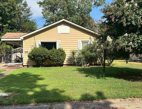 1806 W Circle Dr, Pine Bluff, AR, 71603-4034 | Card Image