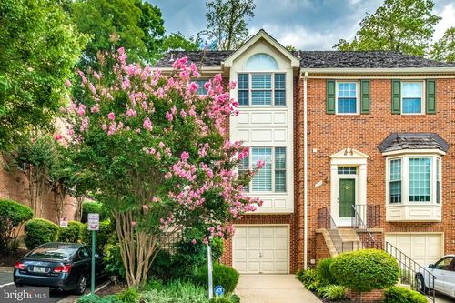6008 Kelsey Ct, Falls Church, VA, 22044-2944 | Card Image